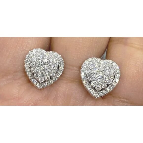 Heart-Shaped Silver Toned‎ Stud Earrings - Picture 1 of 3